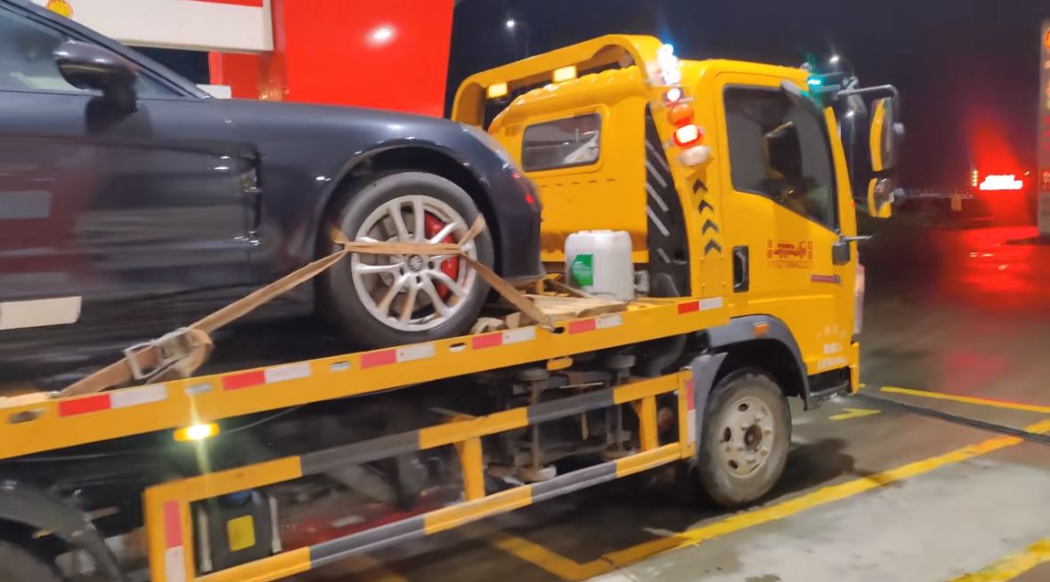 黄冈行车途中遇到突发状况该如何呼叫道路救援？